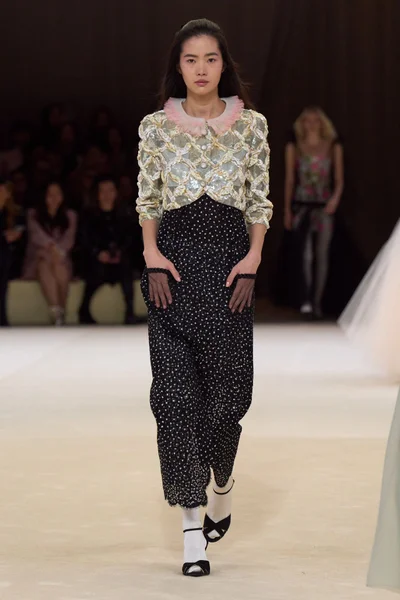 Look 33